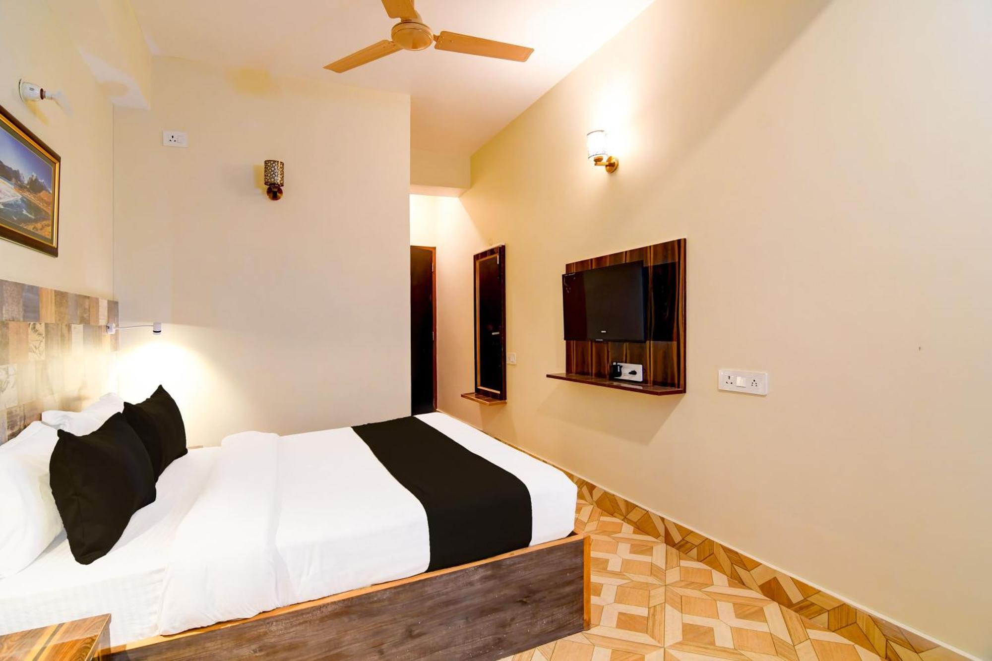 Super Townhouse Downtown Gangtok Hotel Exterior photo